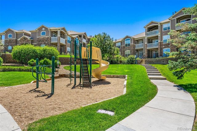 7440 S Blackhawk Street 15-306, Englewood, CO 80112
