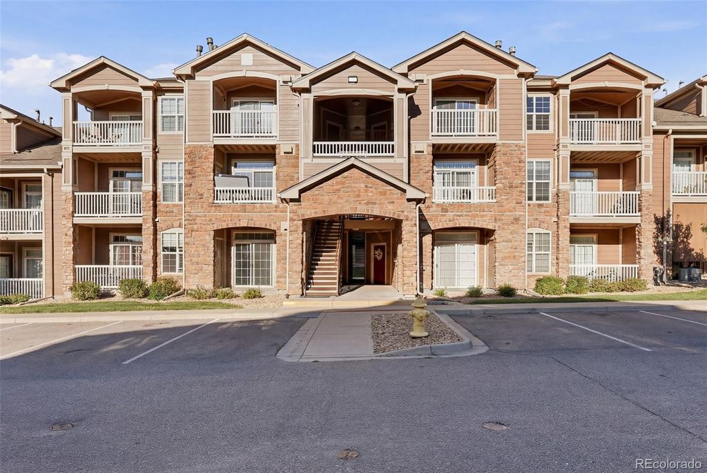7440 S Blackhawk Street 15-306, Englewood, CO 80112