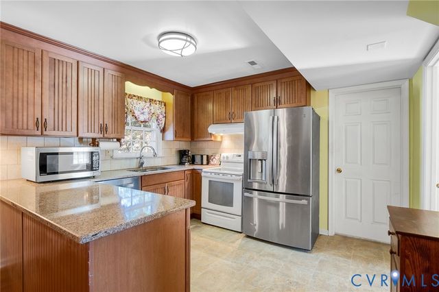 8994 Becton Rd, Henrico, VA 23060