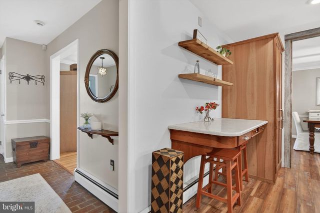 979 NISSLEY RD, Lancaster, PA 17601
