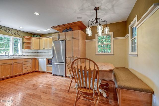 512 Dogwood Lane, Watauga, TN 37694