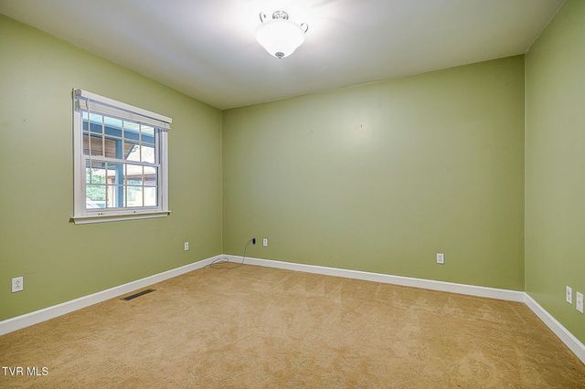 512 Dogwood Lane, Watauga, TN 37694