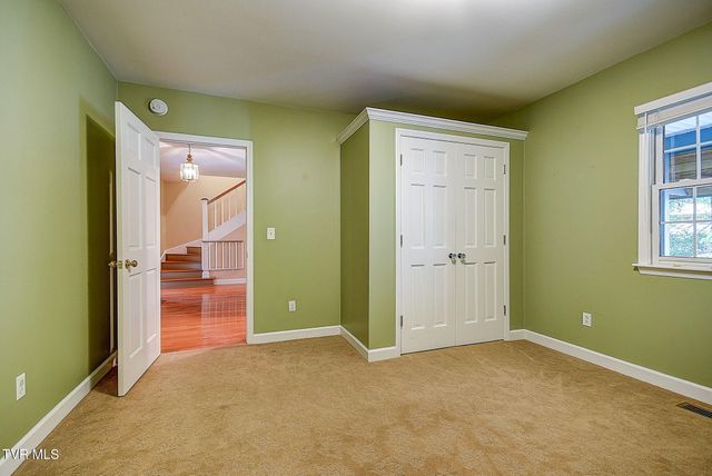 512 Dogwood Lane, Watauga, TN 37694