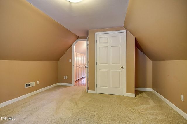 512 Dogwood Lane, Watauga, TN 37694