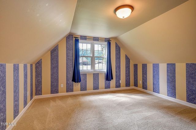 512 Dogwood Lane, Watauga, TN 37694