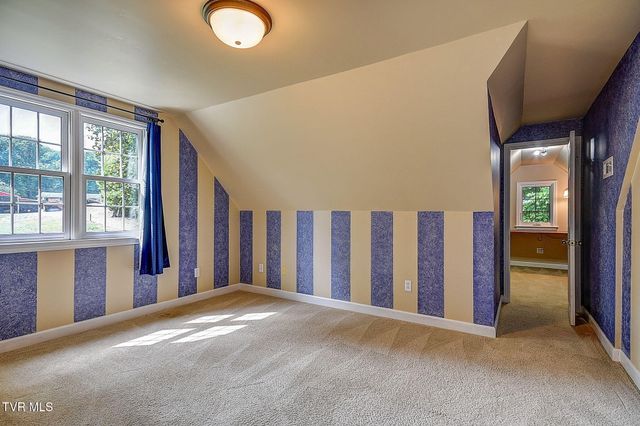 512 Dogwood Lane, Watauga, TN 37694
