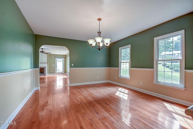 512 Dogwood Lane, Watauga, TN 37694