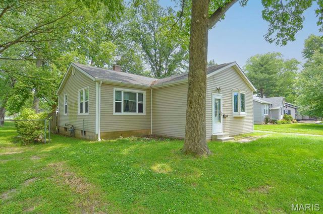 314 N 6th Street, Mascoutah, IL 62258