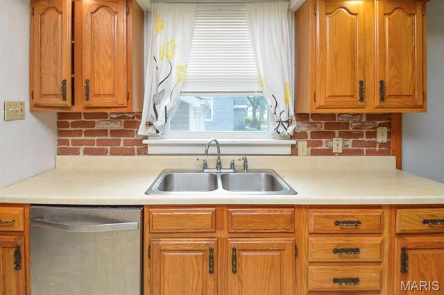 314 N 6th Street, Mascoutah, IL 62258