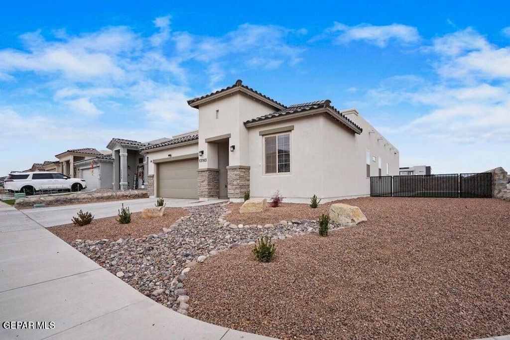 13183 EMERALD ISLE Street, El Paso, TX 79928