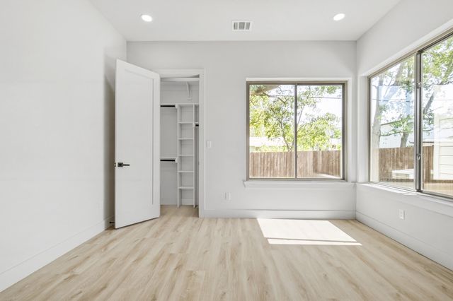 1951 Leath Street, Dallas, TX 75212