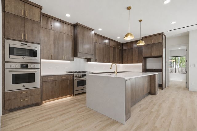 1951 Leath Street, Dallas, TX 75212