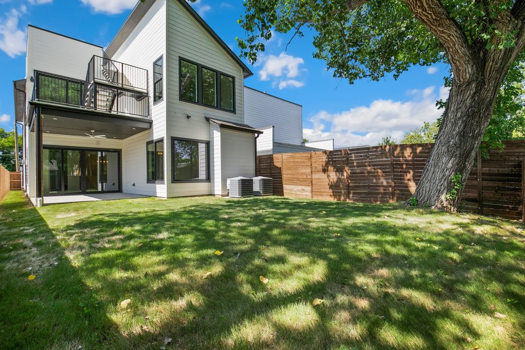 1951 Leath Street, Dallas, TX 75212