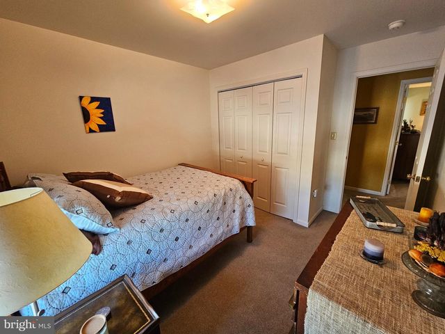 1813 MAIN ST, Mohrsville, PA 19541