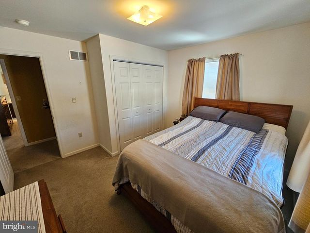 1813 MAIN ST, Mohrsville, PA 19541