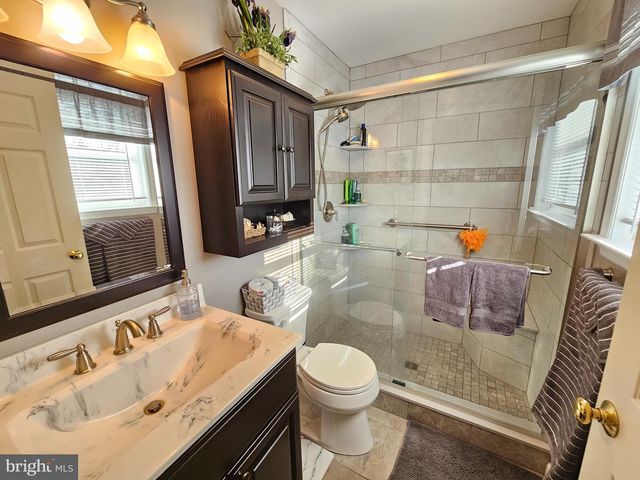 1813 MAIN ST, Mohrsville, PA 19541