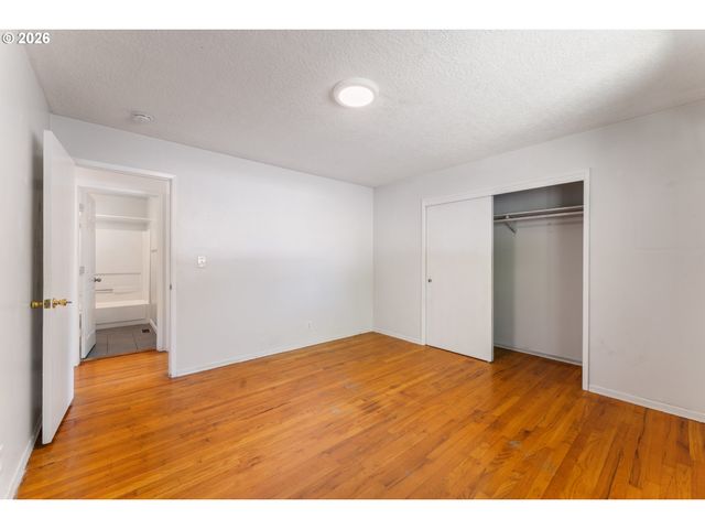 5136 N FESSENDEN St, Portland, OR 97203