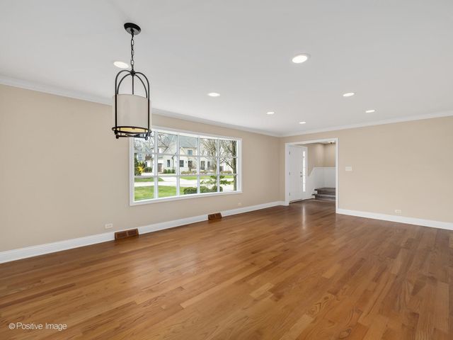 707 Jefferson Street, Hinsdale, IL 60521