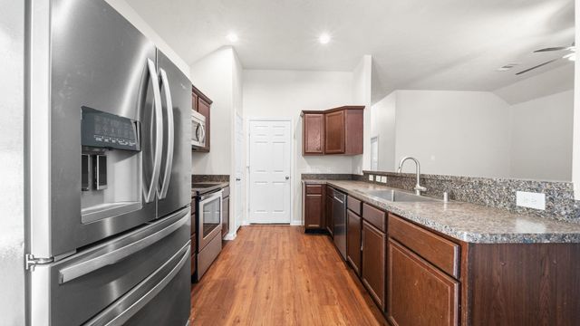 11246 Glenforest Drive, Montgomery, TX 77356