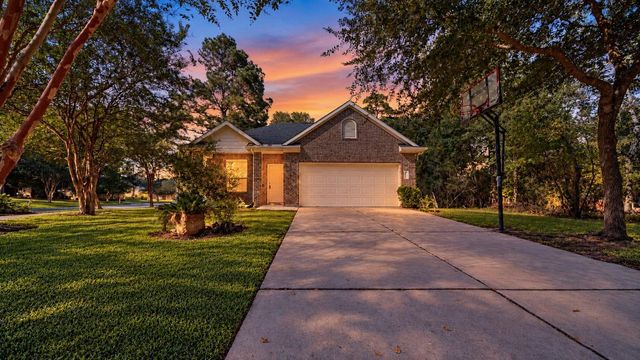 11246 Glenforest Drive, Montgomery, TX 77356