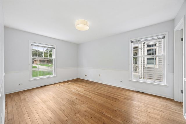 5309 Central Avenue, Western Springs, IL 60558