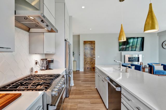 204 Acklen Park Dr Ste 101, Nashville, TN 37203