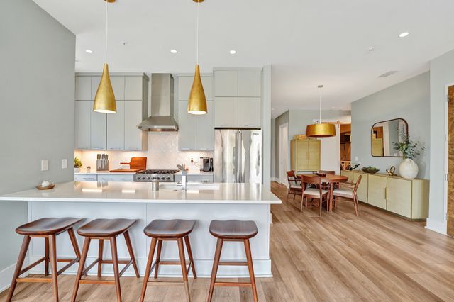 204 Acklen Park Dr Ste 101, Nashville, TN 37203