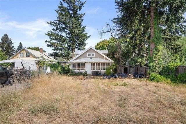 1807 W Chelan Ave, Spokane, WA 99205