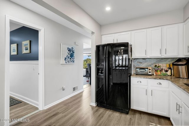 57 Bridgewaters Drive 8, Oceanport, NJ 07757