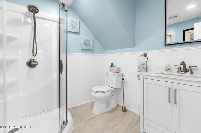 57 Bridgewaters Drive 8, Oceanport, NJ 07757