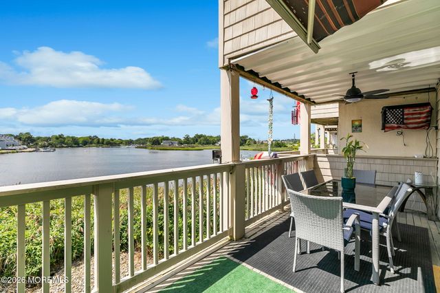 57 Bridgewaters Drive 8, Oceanport, NJ 07757