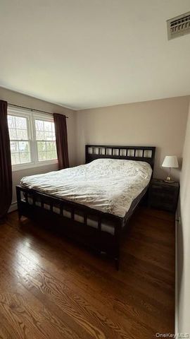 3 Flower Lane, Valley Cottage, NY 10989