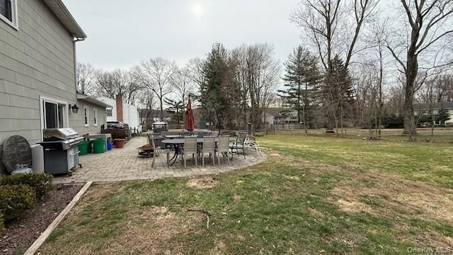 3 Flower Lane, Valley Cottage, NY 10989