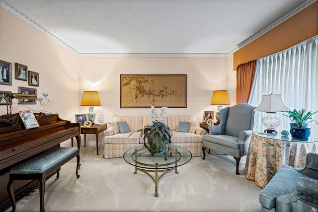 527 Tiffany Trail, Richardson, TX 75081