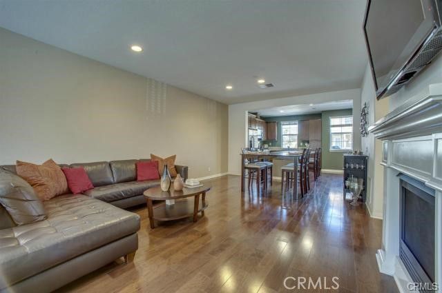 1422 Mayfield Way, Tustin, CA 92782