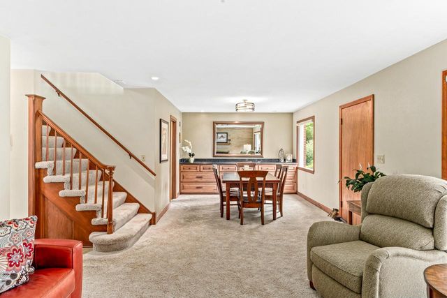 4315 N Alpine AVENUE, Shorewood, WI 53211