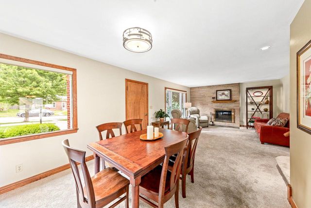 4315 N Alpine AVENUE, Shorewood, WI 53211