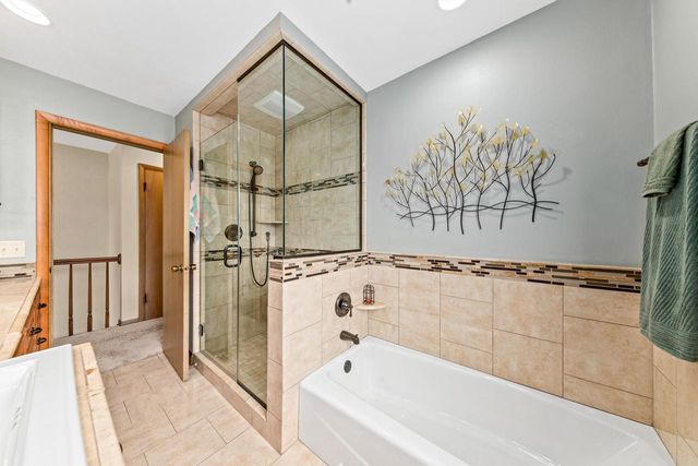 4315 N Alpine AVENUE, Shorewood, WI 53211