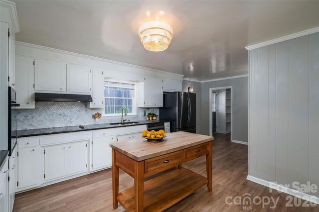 2160 Heavner Road, Lincolnton, NC 28092