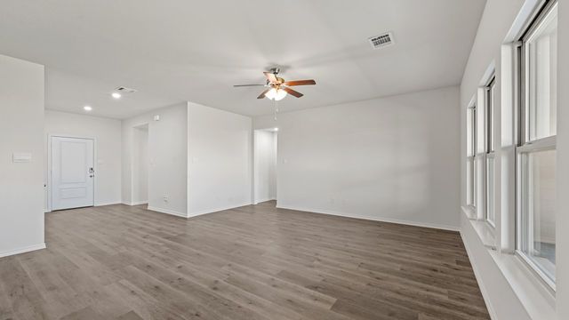 499 Sebastian Lane, Waxahachie, TX 75165