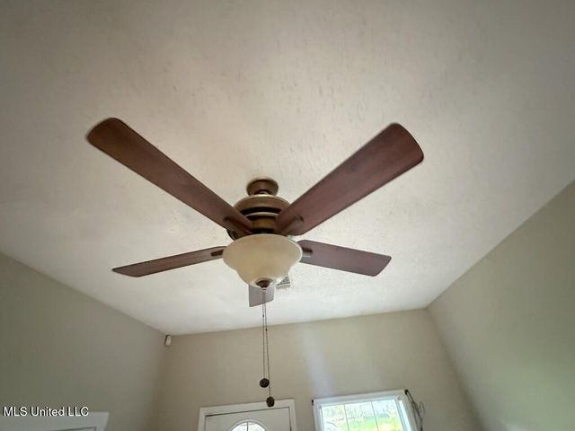 5448 Crepe Myrtle Drive, Jackson, MS 39206
