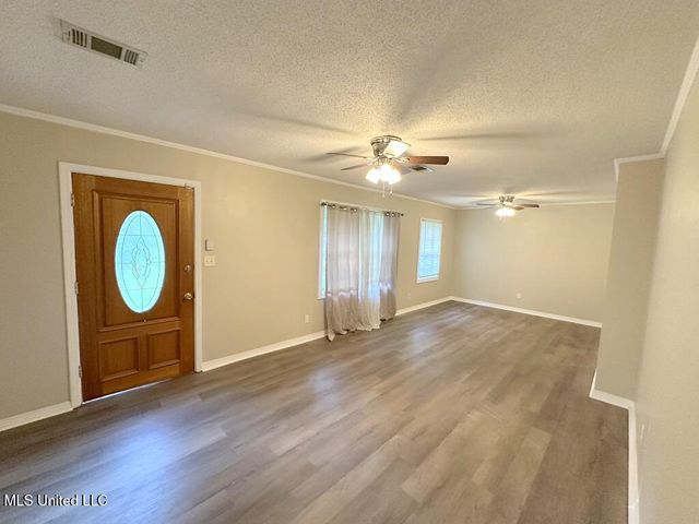 5448 Crepe Myrtle Drive, Jackson, MS 39206