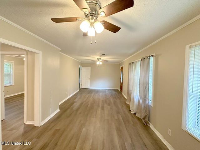 5448 Crepe Myrtle Drive, Jackson, MS 39206