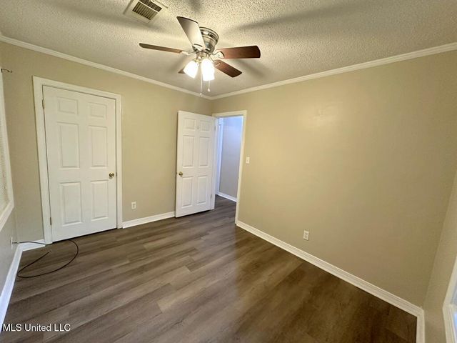 5448 Crepe Myrtle Drive, Jackson, MS 39206