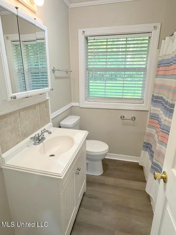 5448 Crepe Myrtle Drive, Jackson, MS 39206
