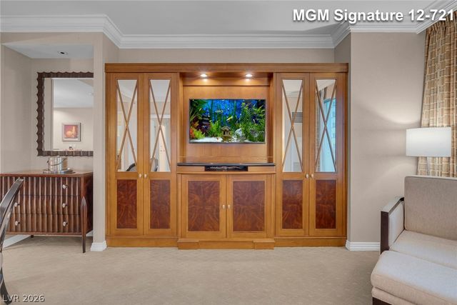 135 East Harmon Avenue 1221, Las Vegas, NV 89109
