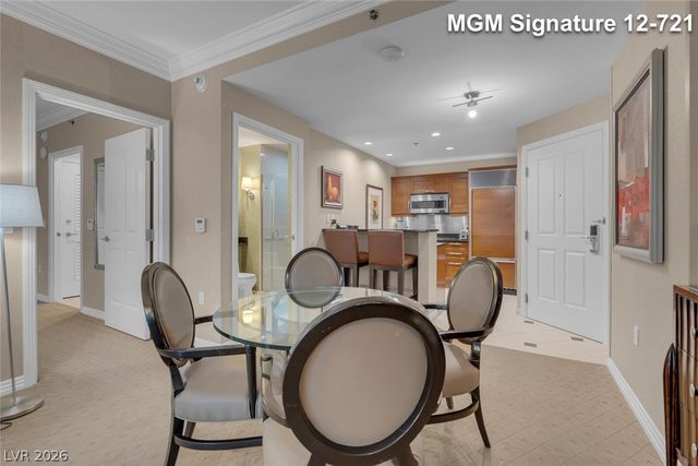 135 East Harmon Avenue 1221, Las Vegas, NV 89109