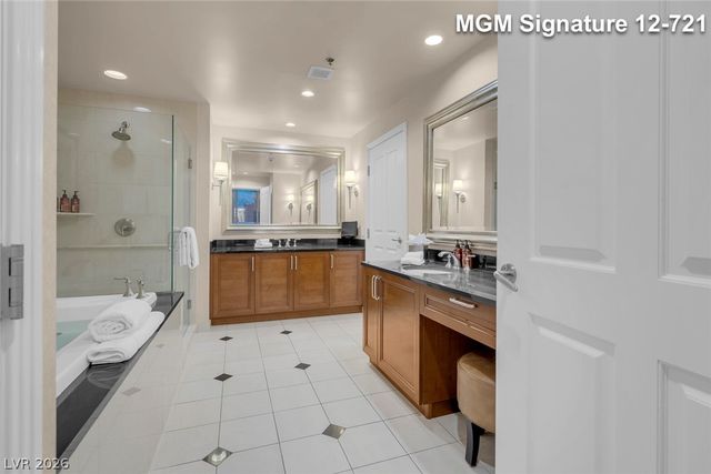 135 East Harmon Avenue 1221, Las Vegas, NV 89109
