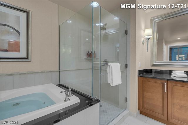 135 East Harmon Avenue 1221, Las Vegas, NV 89109