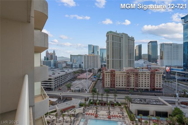 135 East Harmon Avenue 1221, Las Vegas, NV 89109